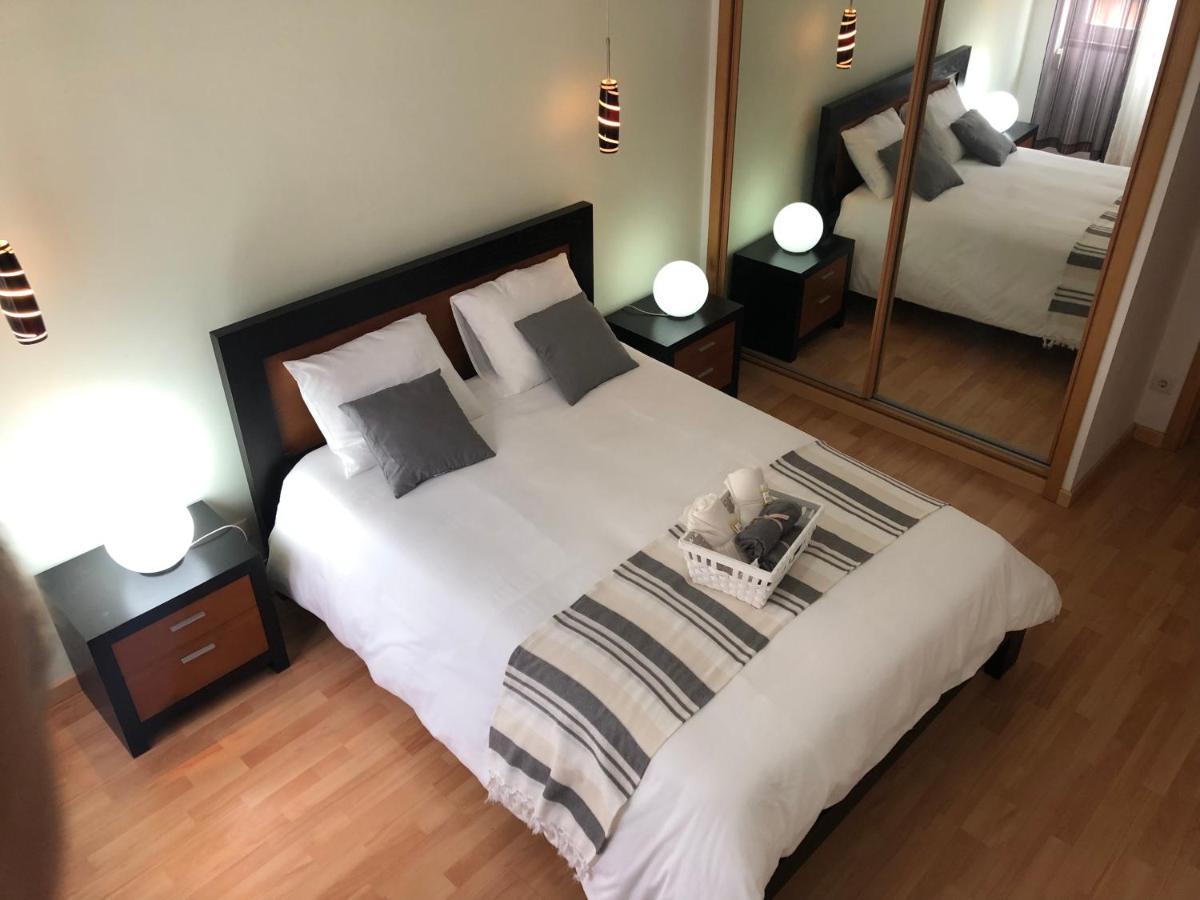 Apartment Jusqu'a 6 Personnes Sur La Presqu'ile De Surf Portugal *